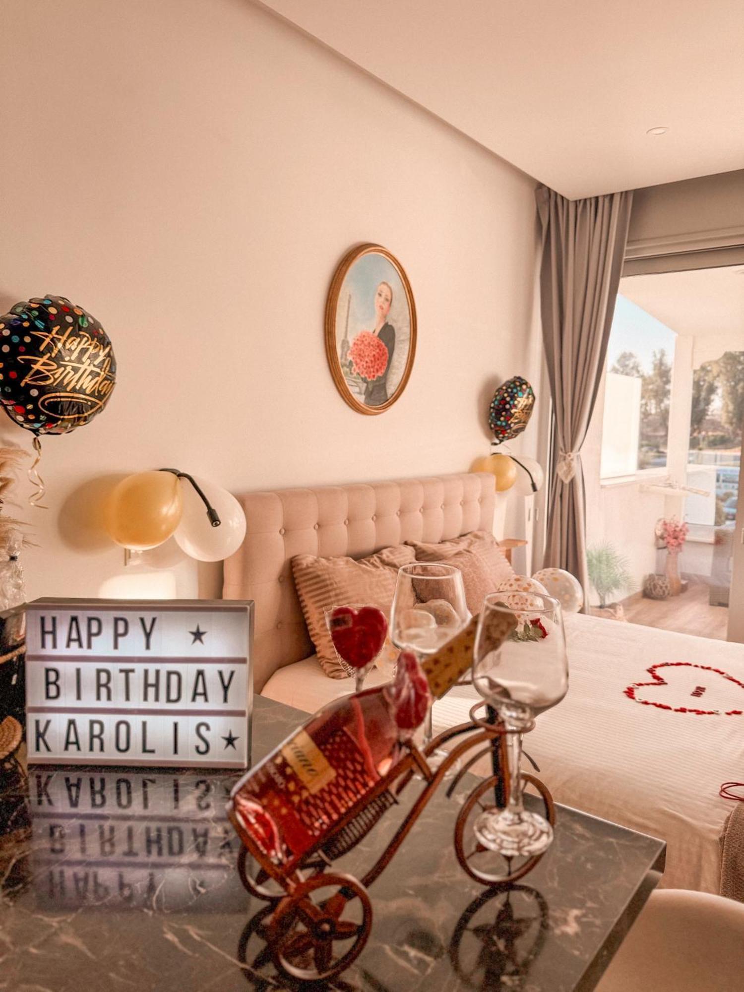 Bohemian Rhapsody Apartment Paphos Exterior photo